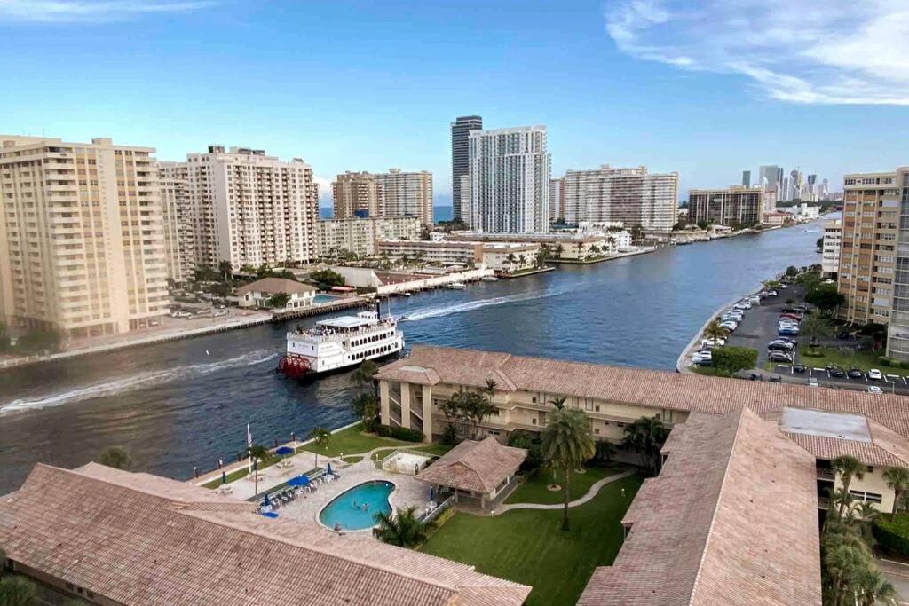 Beachwalk 1B 1B Incredible View Apartment 14 A 할렌데일비치 외부 사진